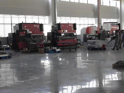 激光機(jī)剪板機(jī)等設(shè)備搬遷