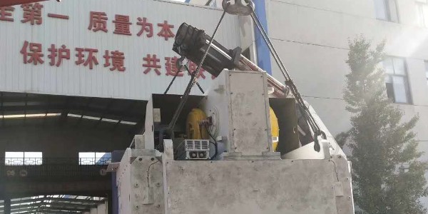 大型設(shè)備吊裝搬運如何規(guī)避風險
